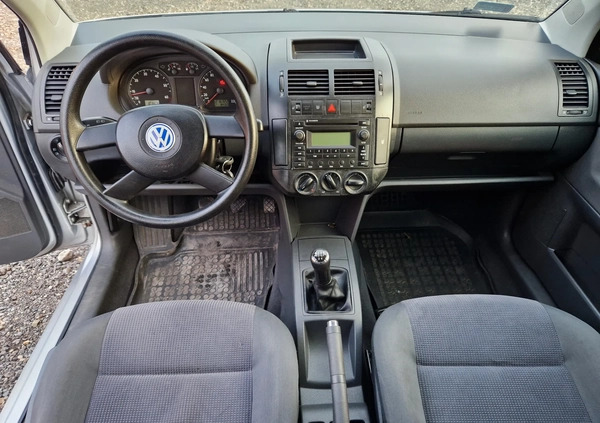 Volkswagen Polo cena 9800 przebieg: 216000, rok produkcji 2001 z Pyzdry małe 232